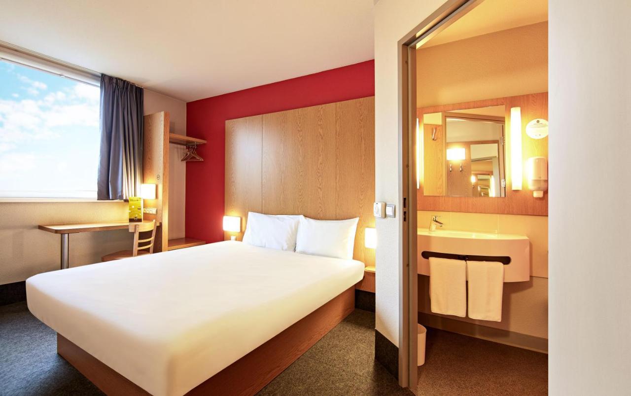 B&B Hotel Торунь Экстерьер фото