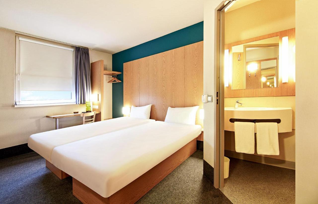 B&B Hotel Торунь Экстерьер фото