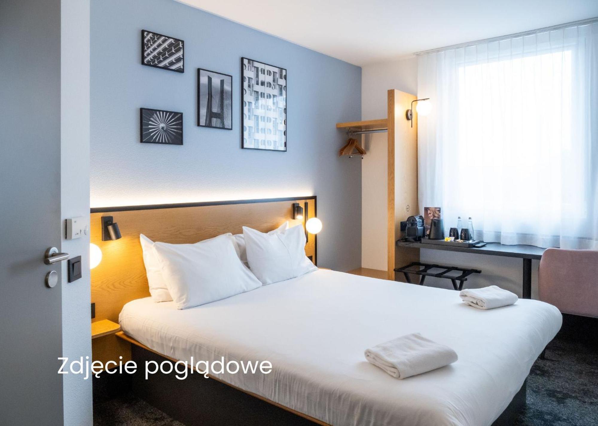 B&B Hotel Торунь Экстерьер фото