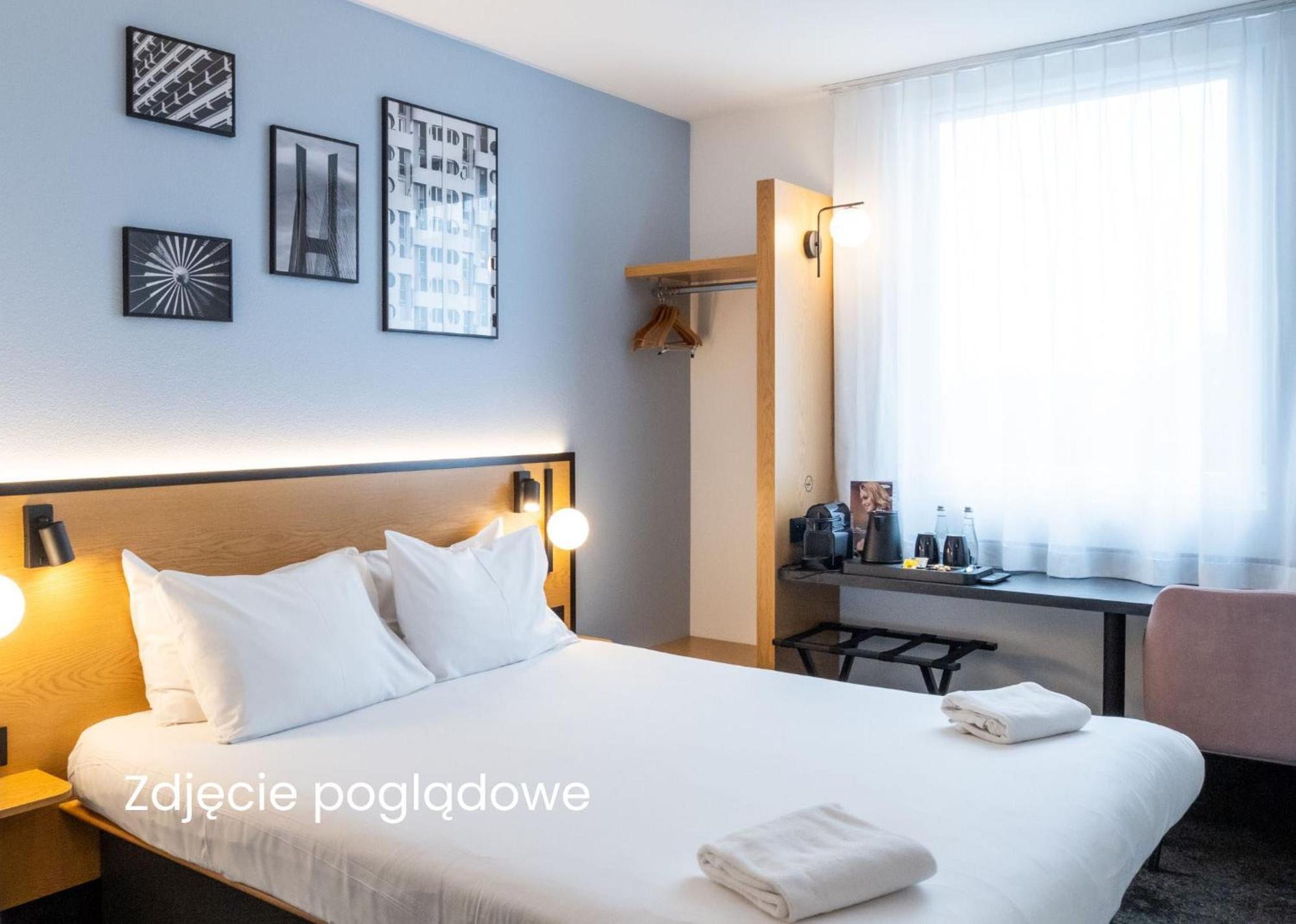 B&B Hotel Торунь Экстерьер фото