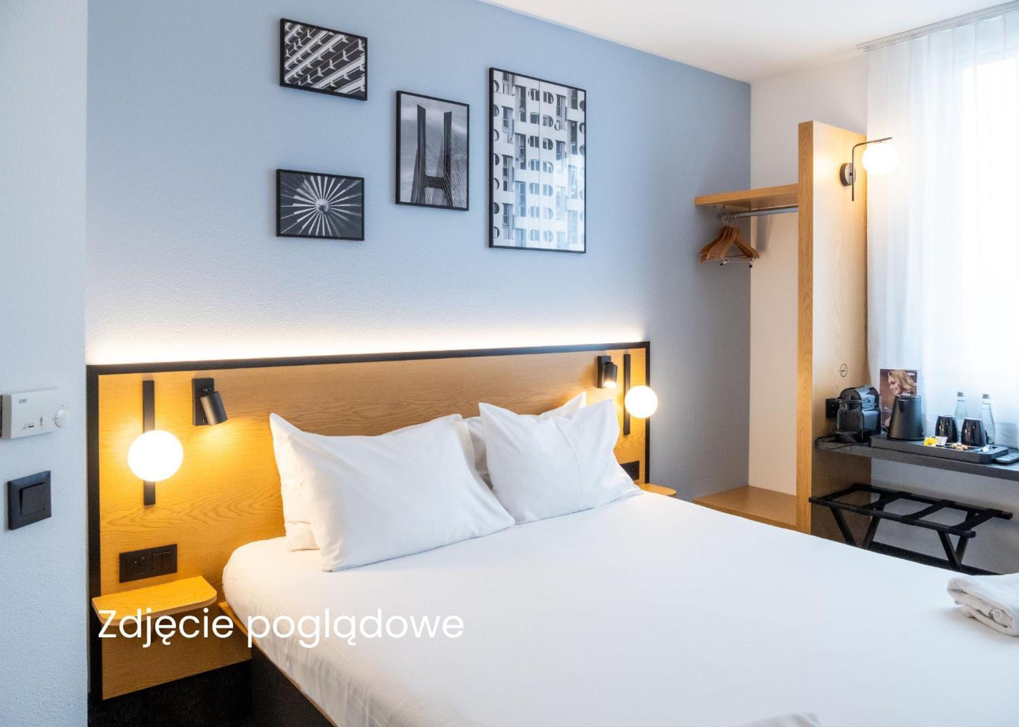 B&B Hotel Торунь Экстерьер фото